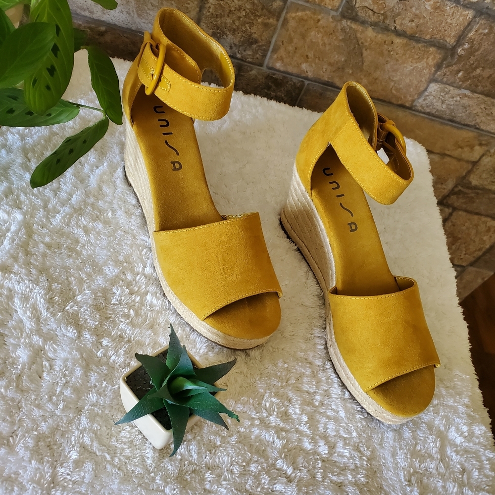 Unisa womens Hoovi cognac Espadrilles.